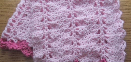 A Crocheted Pink Baby Girl Blanket | Link to free pattern in post - Sakeenah.com